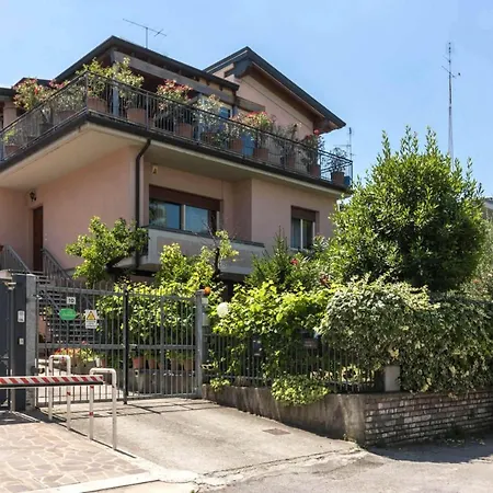 Apartment Frank Ronyo Desenzano del Garda